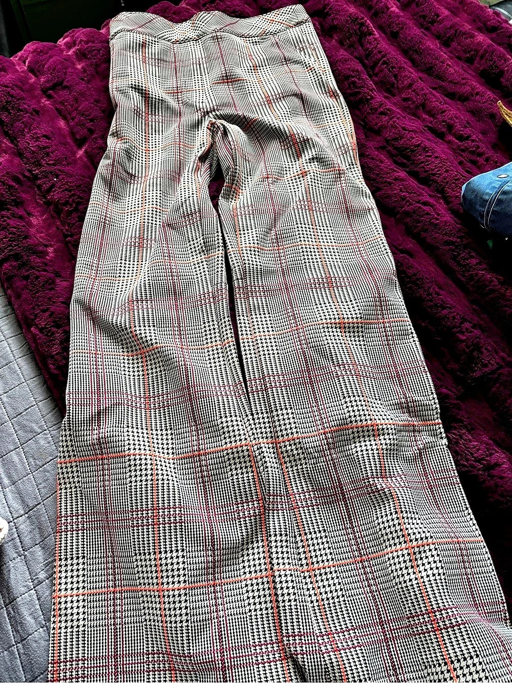SPANX Plaid Wide Leg Pants in Gray & orange Size Small